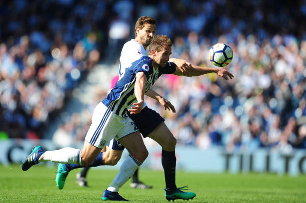 仅是两支球 仅是两支球