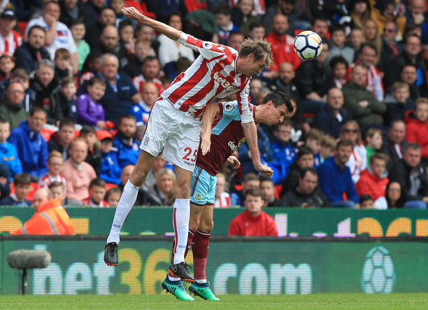 免类似与施 免类似与施