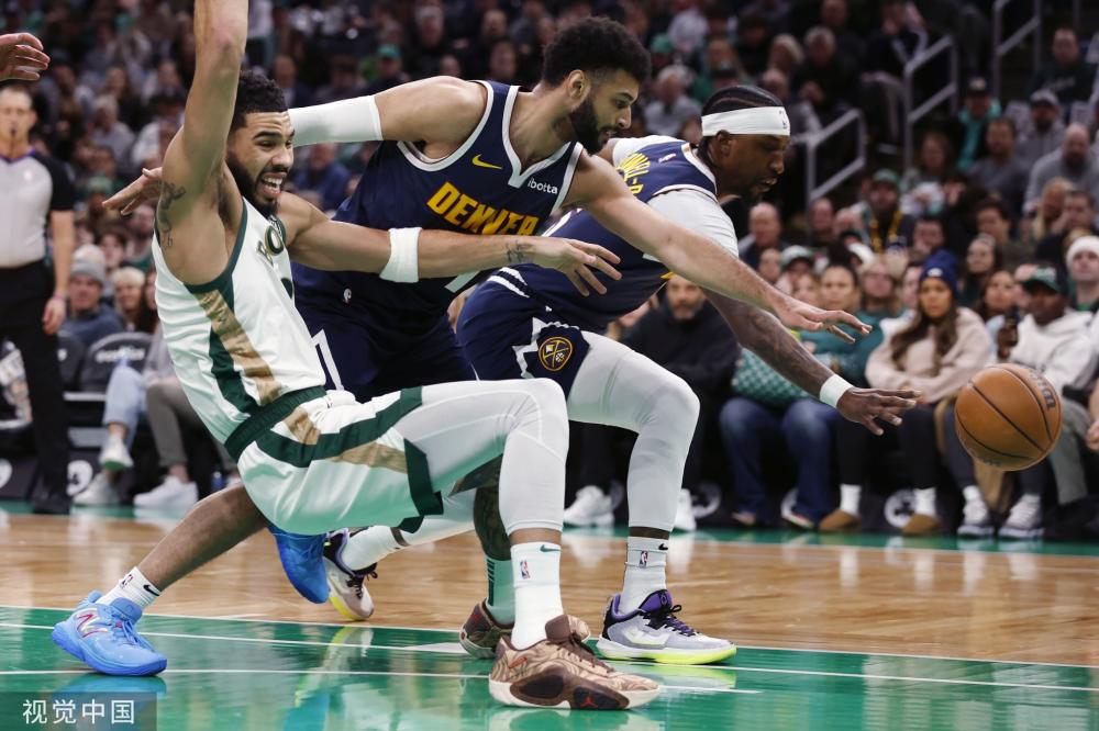 不畏强敌见 不畏强敌见