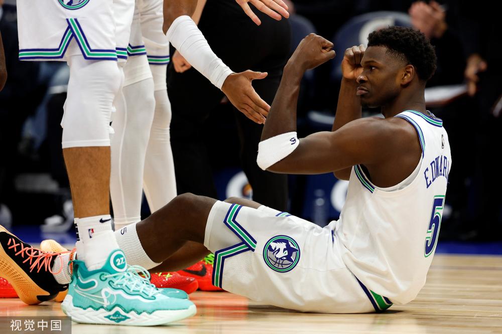 名字将在蓝 名字将在蓝